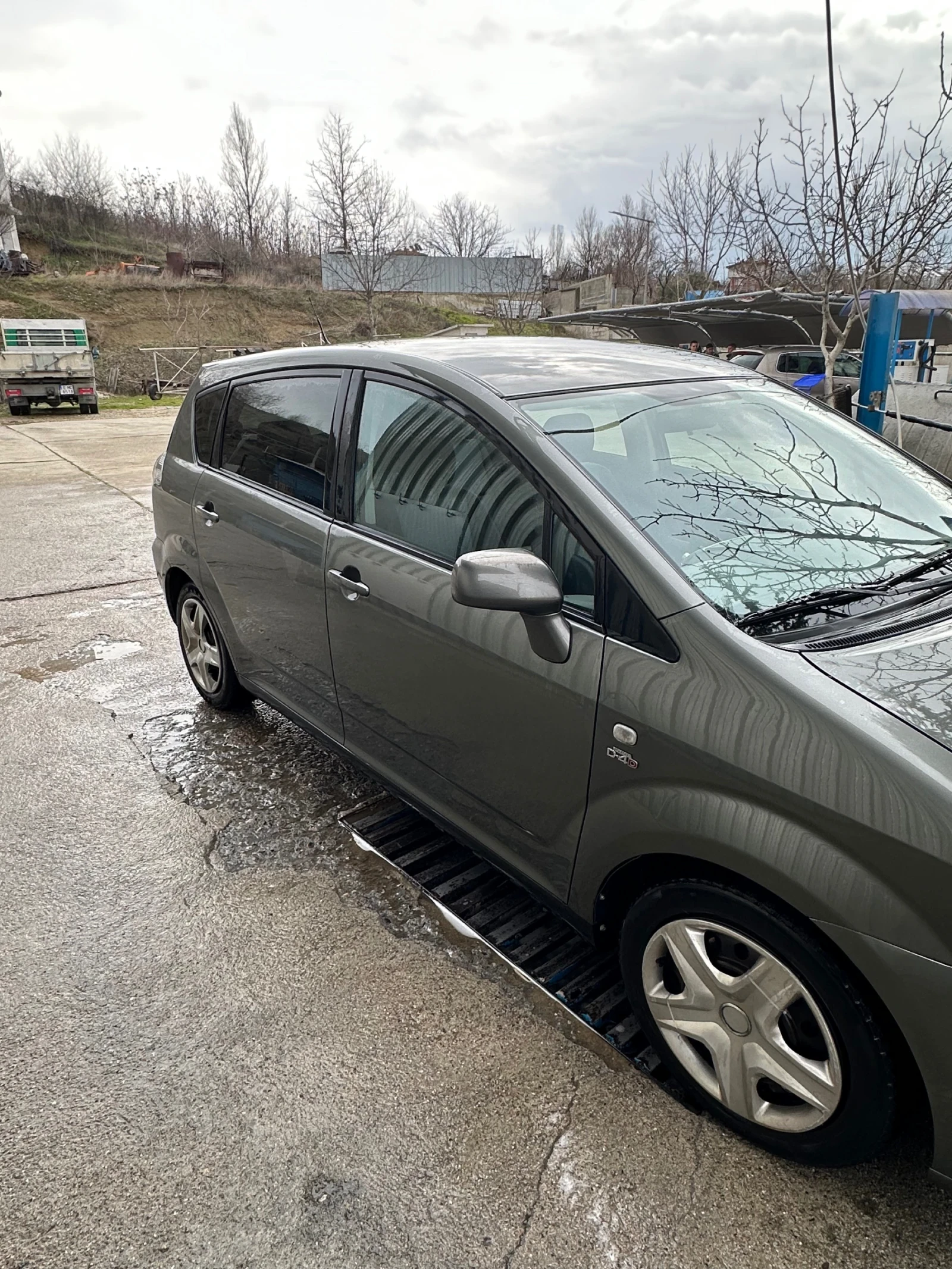 Toyota Corolla verso | Mobile.bg � ����������� 5
