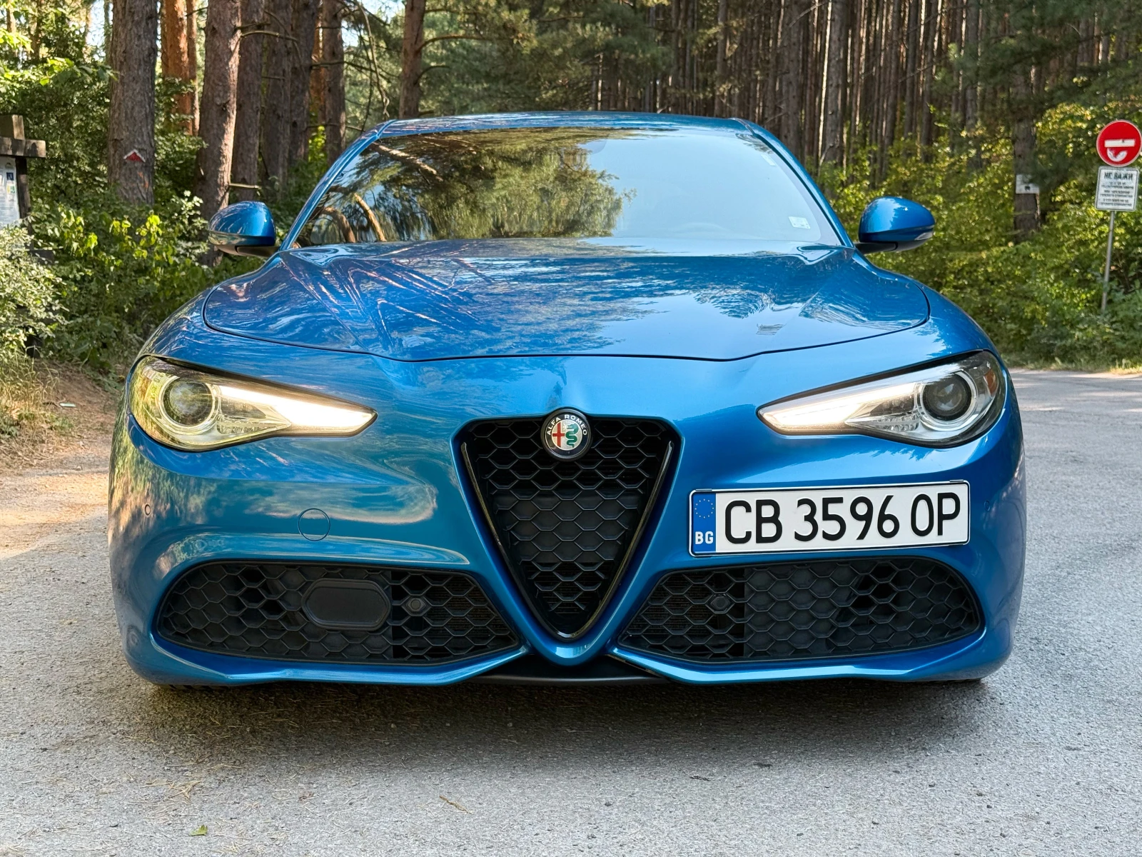 Alfa Romeo Giulia 2.0 280HP RWD, снимка 6 - Автомобили и джипове - 55503319