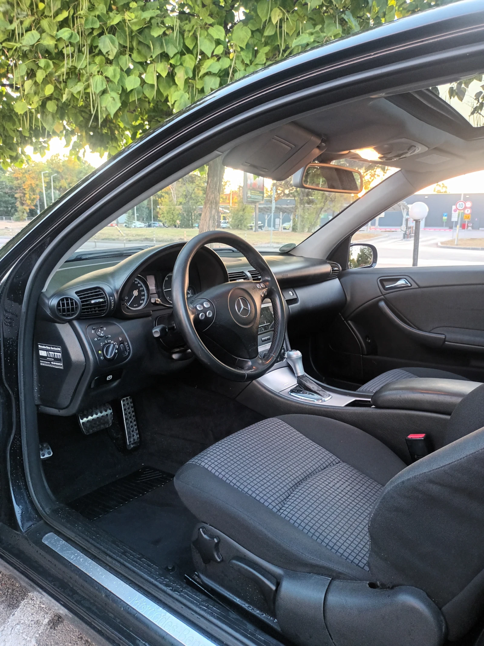 Mercedes-Benz C 220 220 cdi w 203  Facelift , снимка 7 - Автомобили и джипове - 55647464