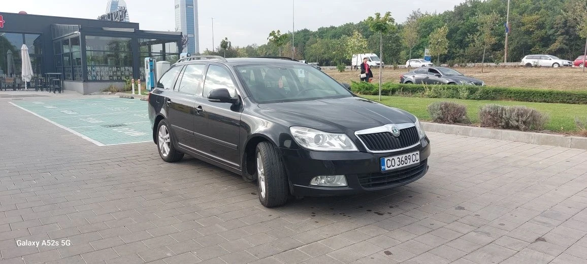 Skoda Octavia  Combi 1.6 TDI 105 к.с. | Euro 5 | М, снимка 5 - Автомобили и джипове - 55771251
