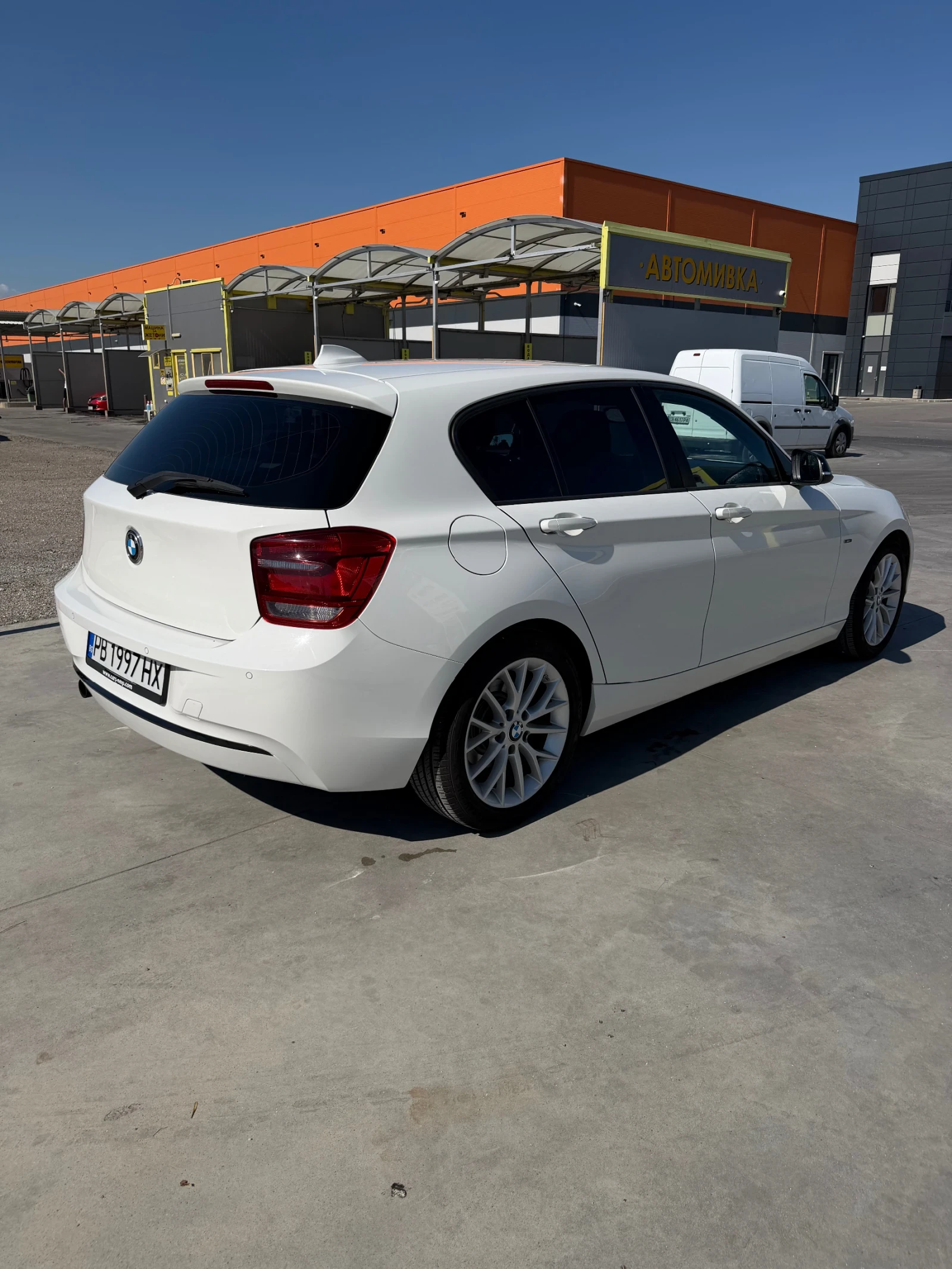BMW 116, снимка 4 - Автомобили и джипове - 55785244