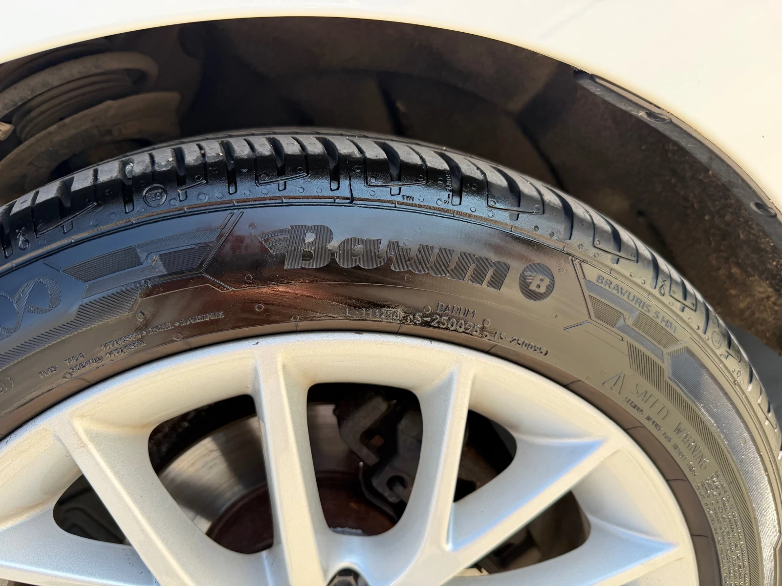 BMW 116, снимка 15 - Автомобили и джипове - 55785244