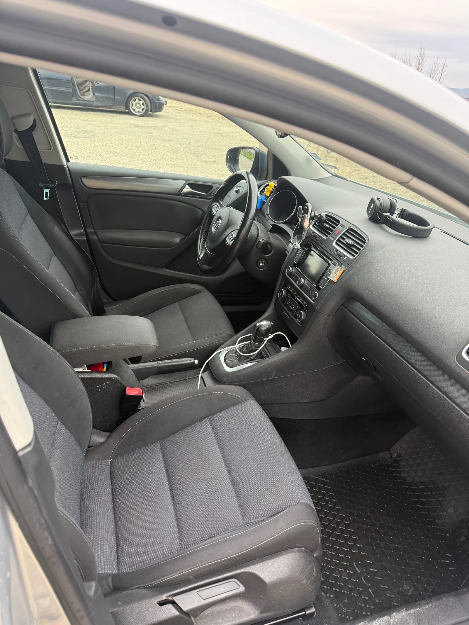 VW Golf, снимка 9 - Автомобили и джипове - 56269746