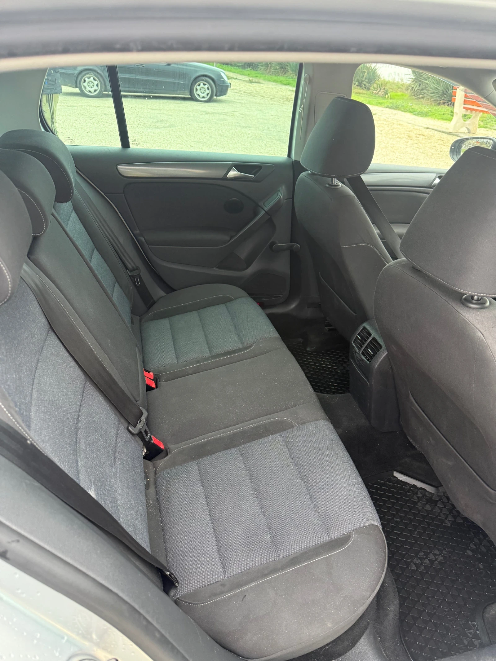 VW Golf, снимка 8 - Автомобили и джипове - 56269746