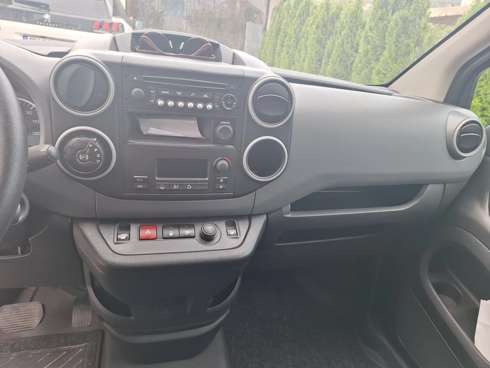 Citroen Berlingo 22.5 kwh, снимка 12 - Автомобили и джипове - 56544121