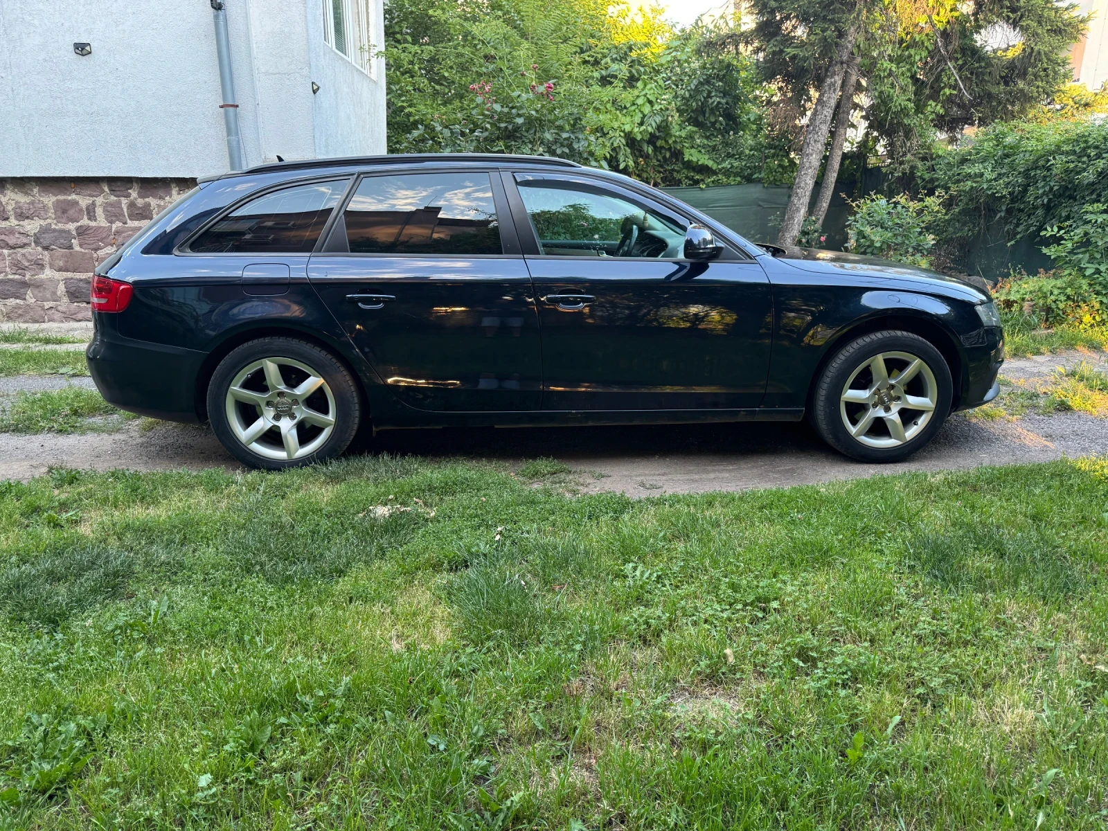 Audi A4 2.0 TDI, снимка 4 - Автомобили и джипове - 56561383