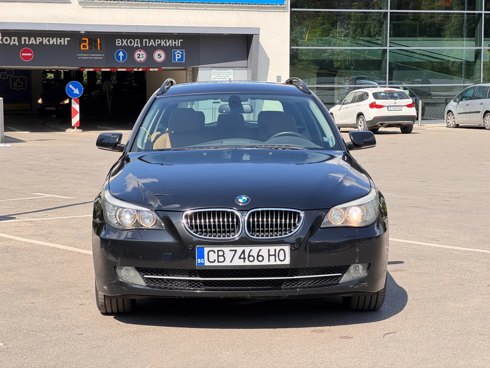 BMW 525 xi, снимка 8 - Автомобили и джипове - 56658711