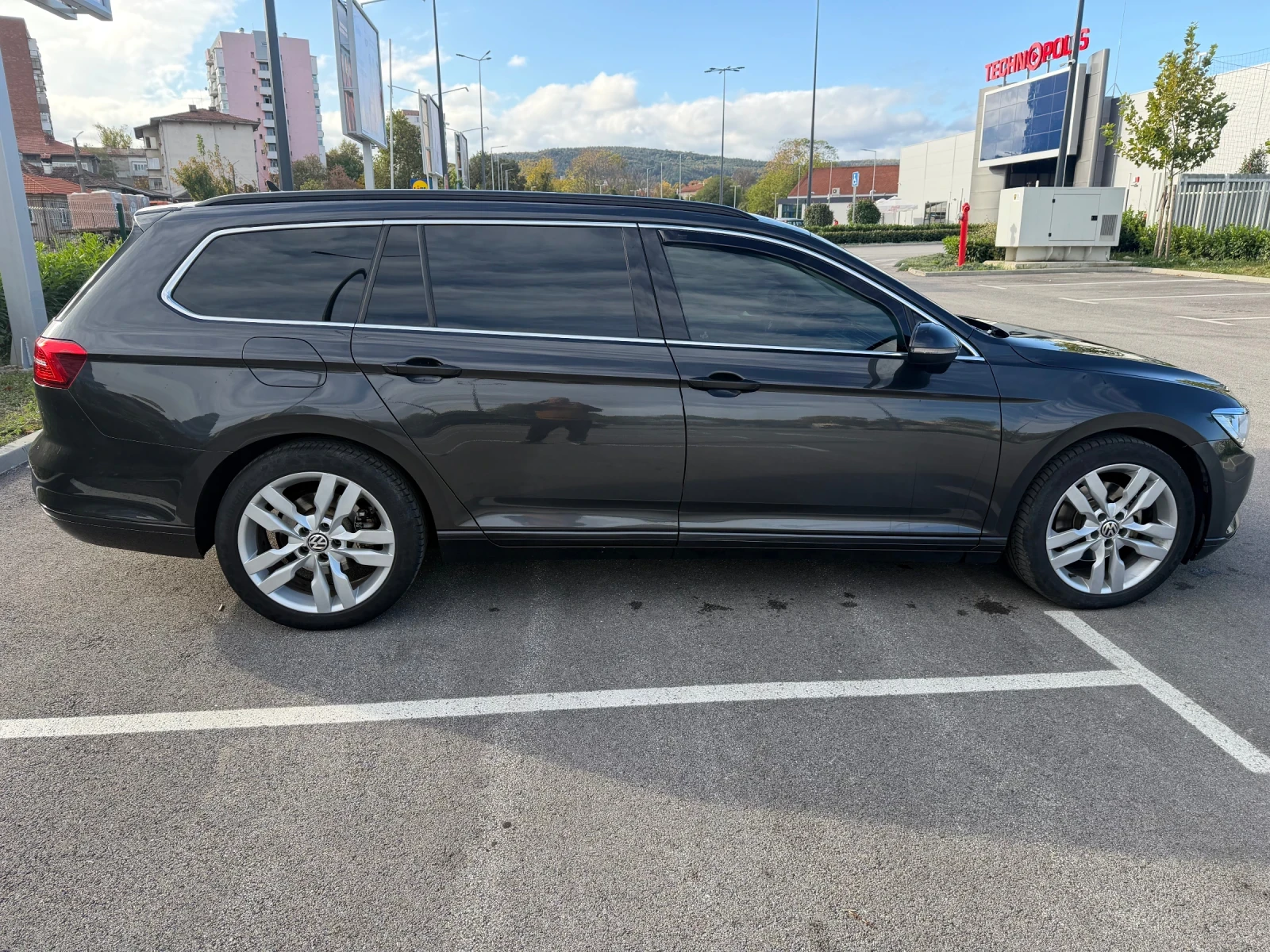 VW Passat, снимка 2 - Автомобили и джипове - 56707503