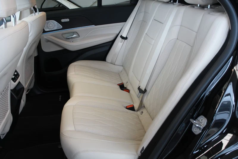 Mercedes-Benz GLE 63 S AMG 63S Pano 4M, снимка 6 - Автомобили и джипове - 50873486