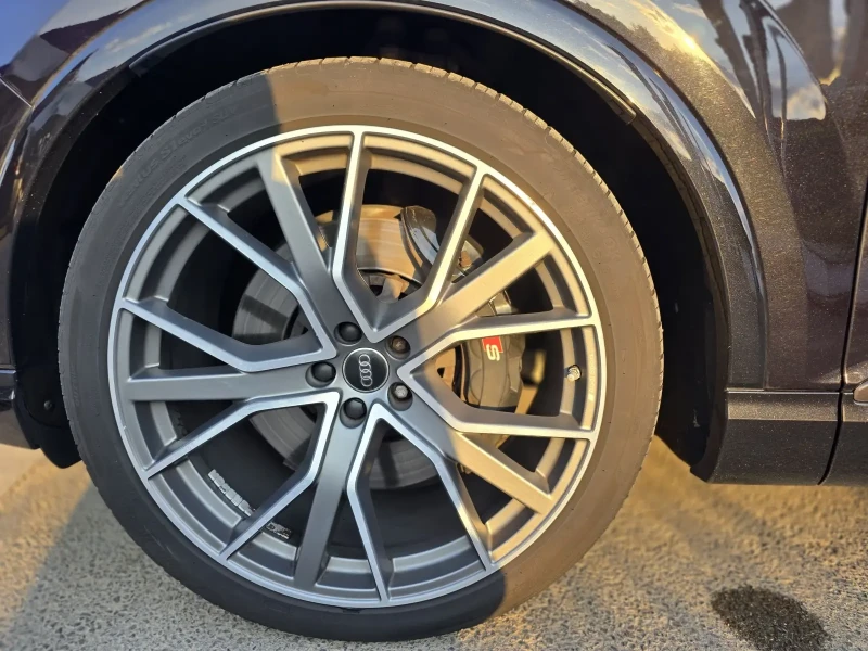 Audi SQ7, снимка 7 - Автомобили и джипове - 52045585
