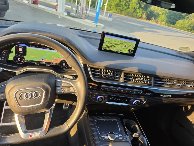 Audi SQ7, снимка 10 - Автомобили и джипове - 52045585