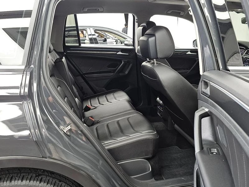 VW Tiguan 2.0 TDI | DIGITAL| ПОДГРЕВ| DIST| КАМЕРА| ПАМЕТ, снимка 12 - Автомобили и джипове - 55747645