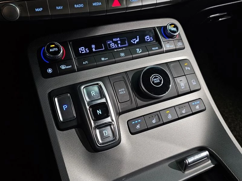 Hyundai Palisade 2.2 290 hp Automatic, снимка 9 - Автомобили и джипове - 55816624