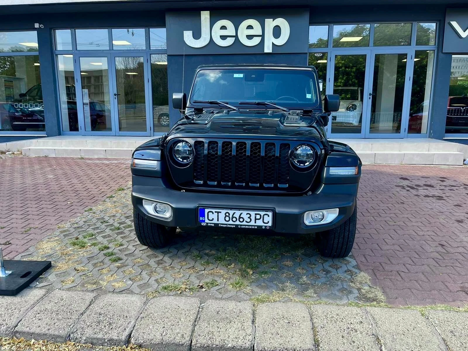 Jeep Wrangler ДЕМО АВТОМОБИЛ PHEV 381кс. N1 3+ 1 места  - изображение 2