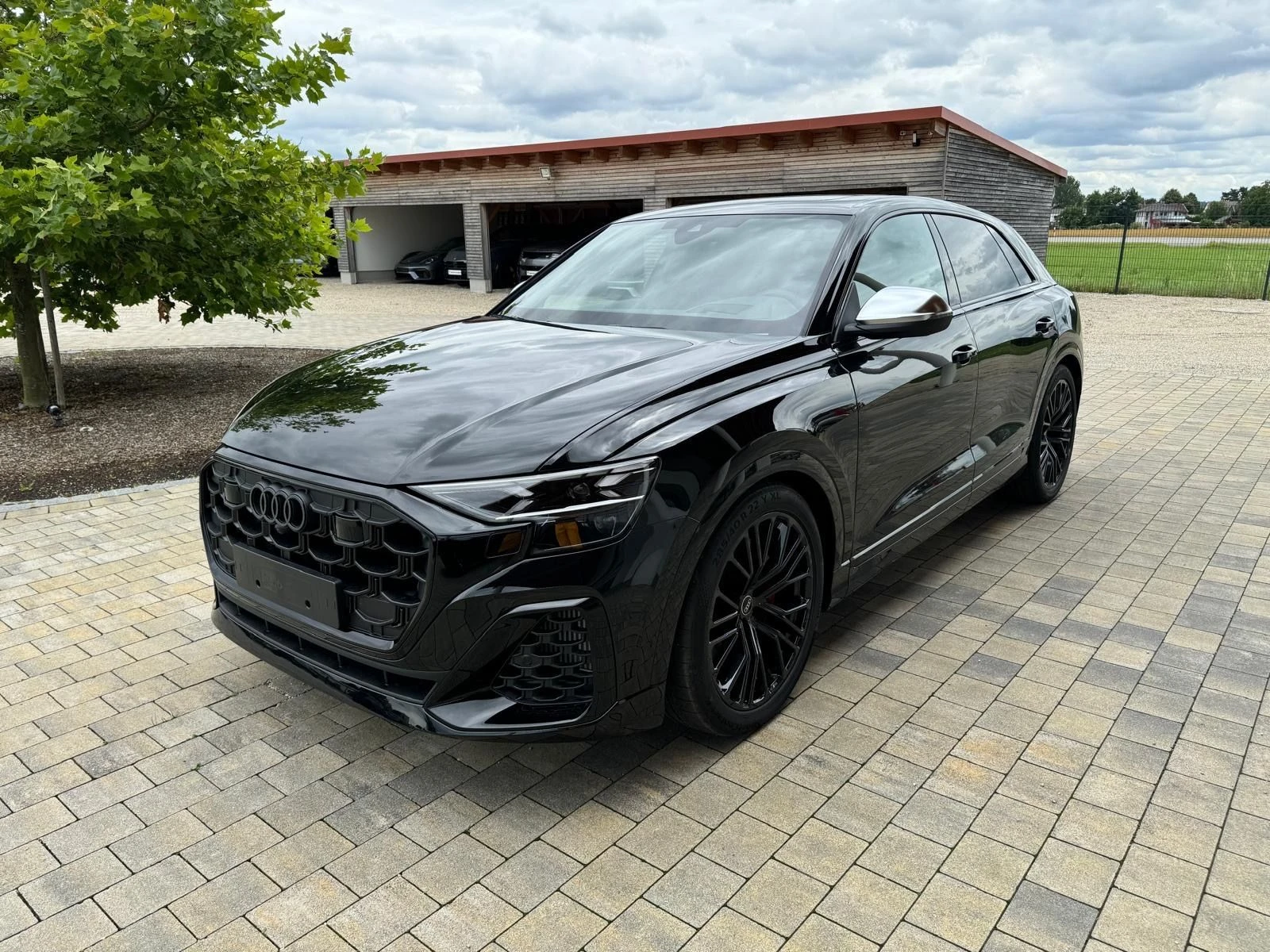 Audi SQ8 TFSI/ FACELIFT/MATRIX/ PANO/360/ B&O/ HEAD UP/ 22/ - изображение 3