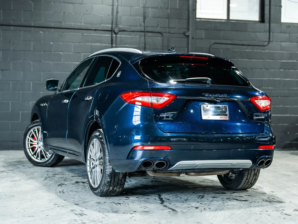 Maserati Levante GranLusso 3.0L Twin Turbo V6 ЛИЗИНГ БЕЗ ПЪР. ВН. - изображение 2