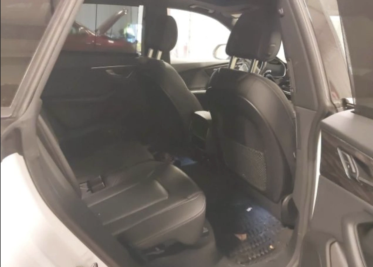 Audi Q8 PANORAMA, DISTRONIK, HEAD UP, , BOSE, 360*  | Mobile.bg   10