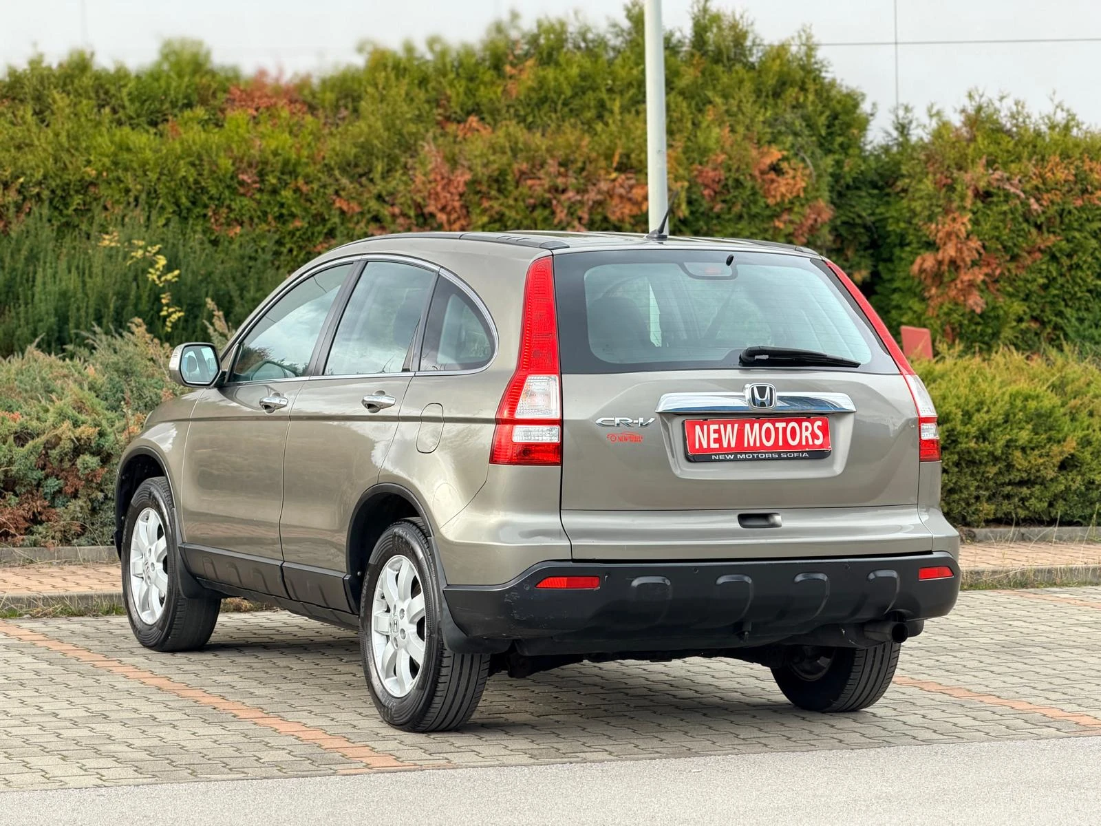 Honda Cr-v 2.0V-TEC Лизинг през Уникредит по 350 лева - изображение 8