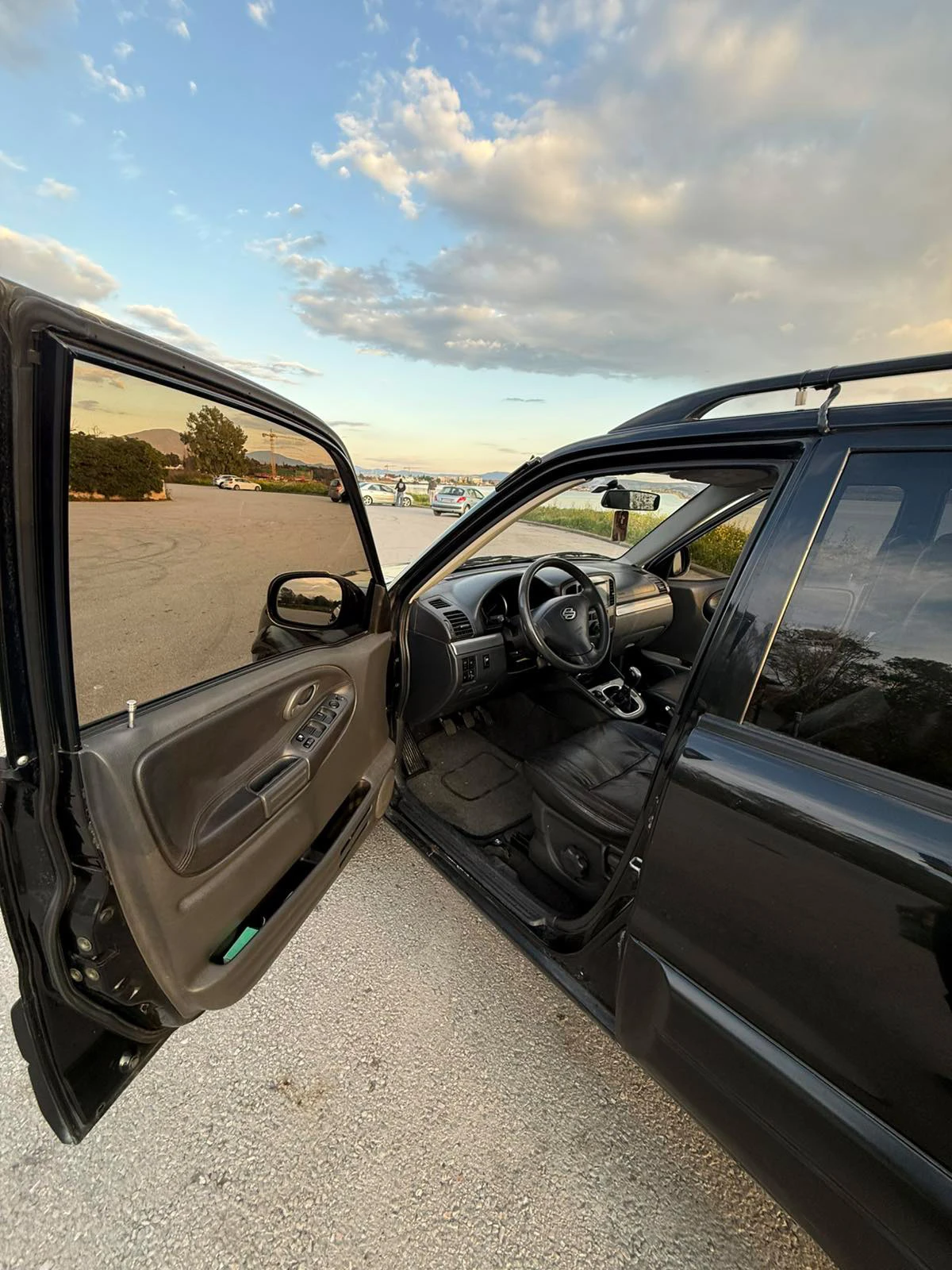 Suzuki Grand vitara, снимка 12 - Автомобили и джипове - 54086039