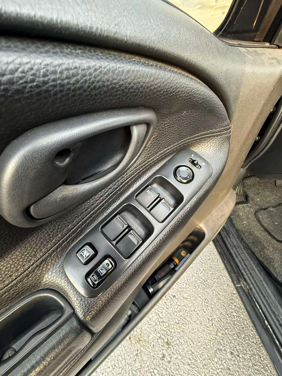 Suzuki Grand vitara, снимка 14 - Автомобили и джипове - 54086039