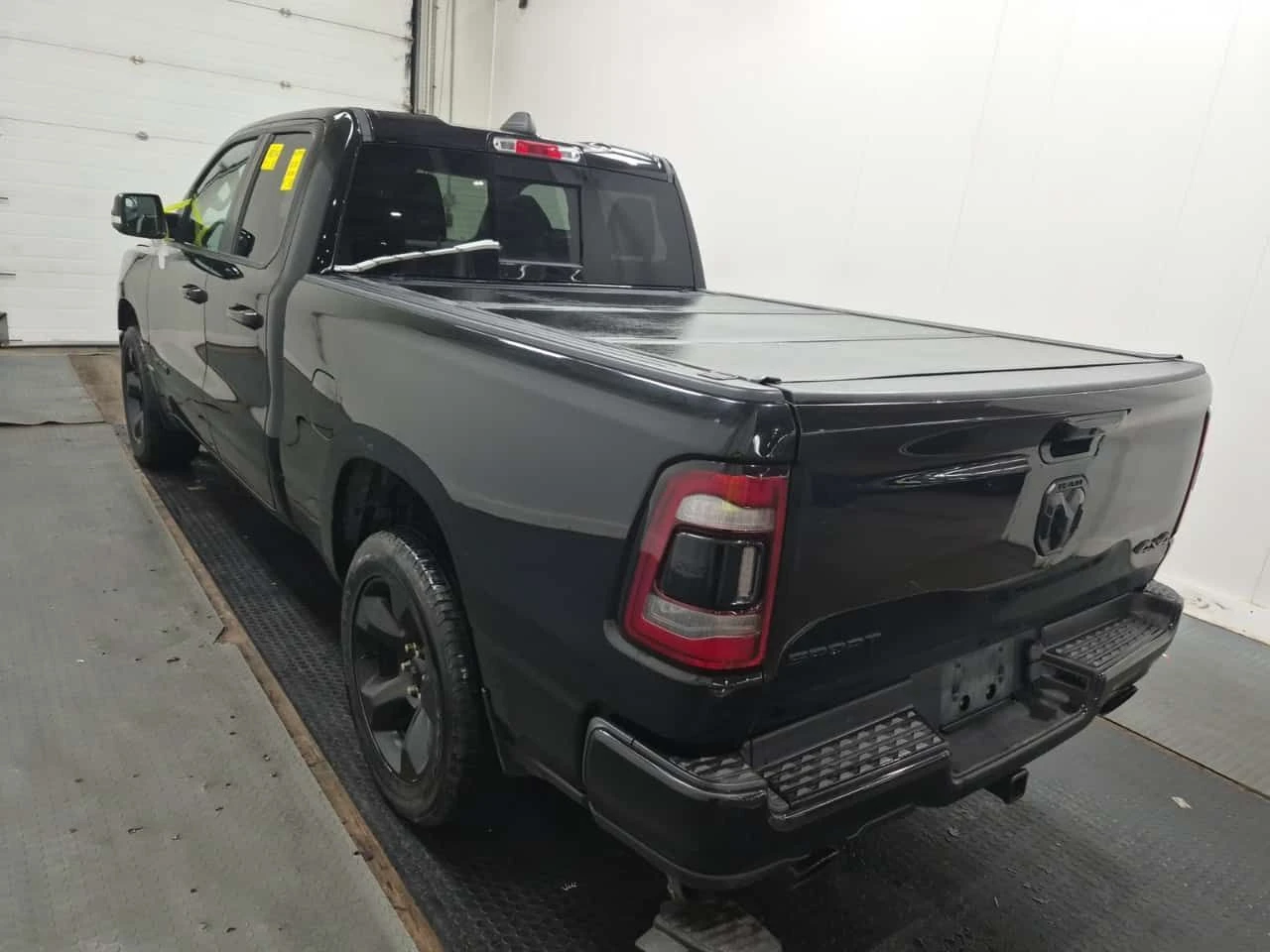 Dodge RAM 1500 * SPORT * CARFAX * ЦЕНА ДО БГ, снимка 5 - Автомобили и джипове - 54751964