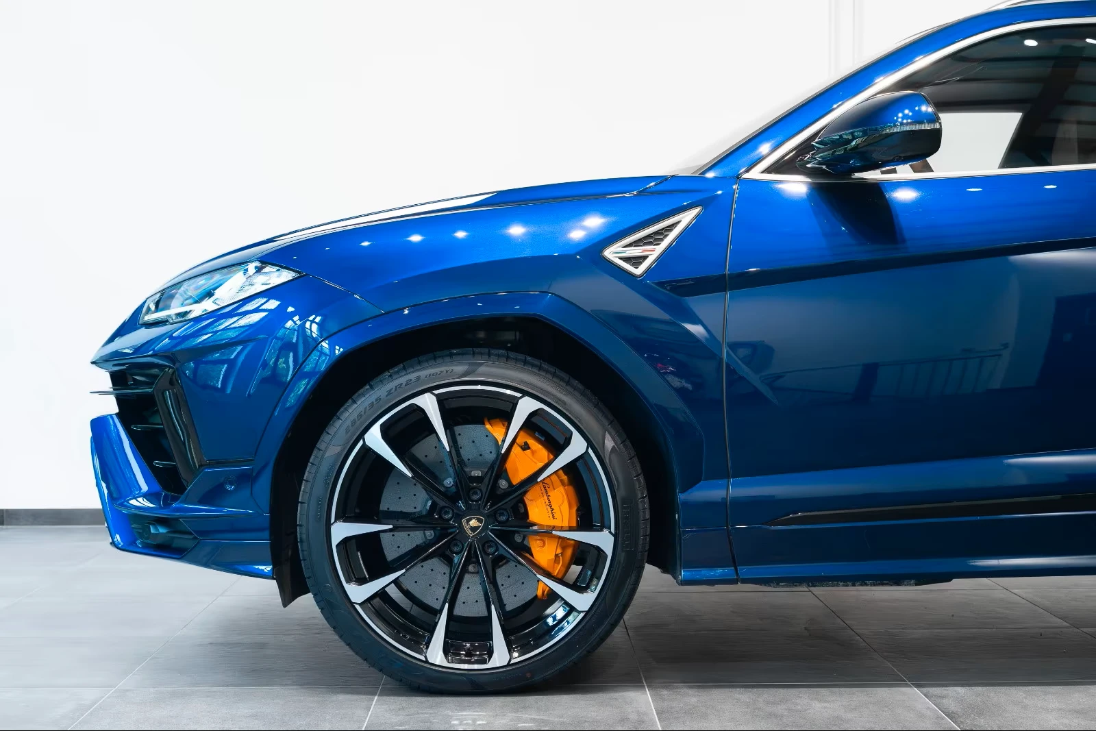 Lamborghini Urus CARBON* B&O-3D* DISTR* HEAD-UP* PANO* MEMORY*  | Mobile.bg � ����������� 6