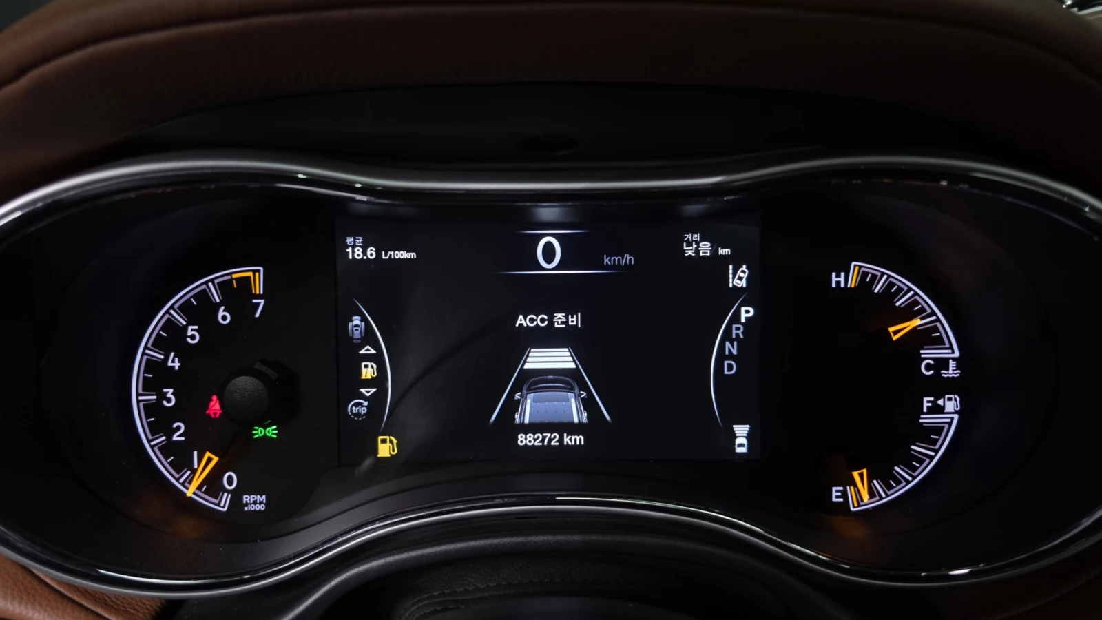 Jeep Grand cherokee 2020* SUMMIT* DIS* HARMAN* ОБДУХ* PANO* ВЪЗДУХ* КР, снимка 8 - Автомобили и джипове - 55484295