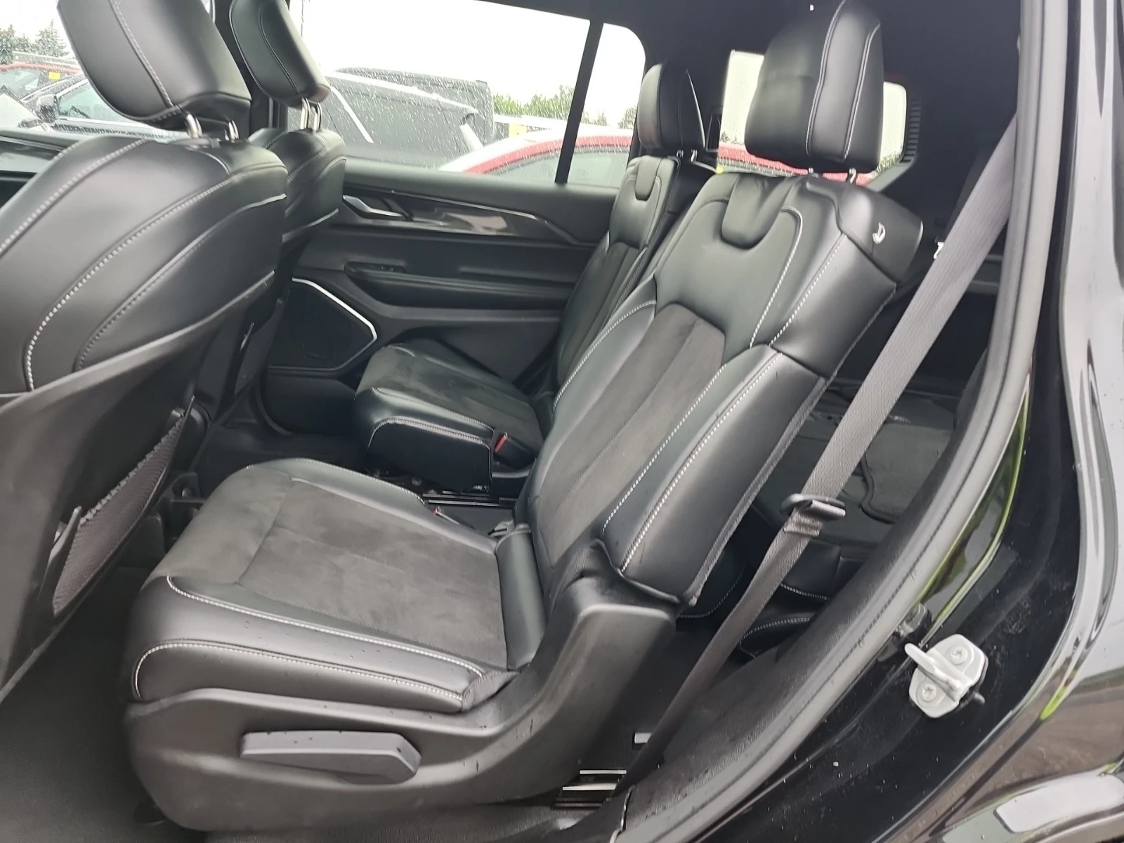 Jeep Grand cherokee ПАНО / ЛИЗИНГ / ПРОГНОЗНА ЦЕНА до БГ, снимка 11 - Автомобили и джипове - 55671878