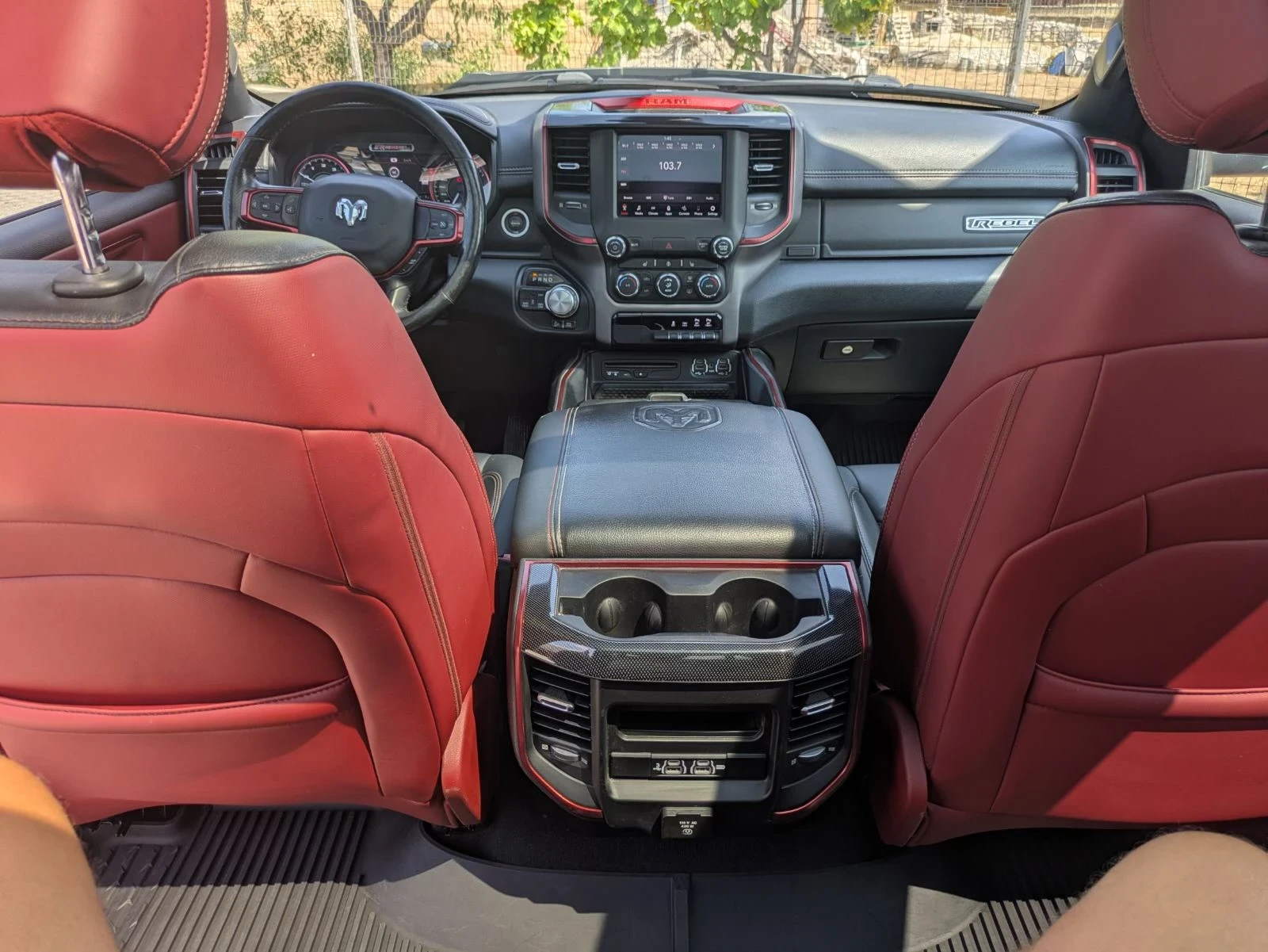 Dodge RAM 1500 Rebel/5.7 HEMI/FULL, снимка 9 - Автомобили и джипове - 55769772