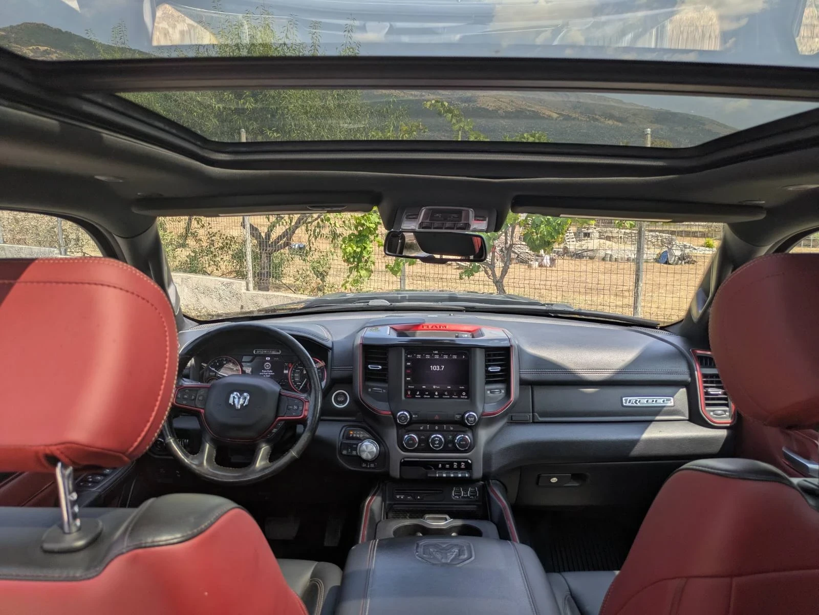 Dodge RAM 1500 Rebel/5.7 HEMI/FULL, снимка 8 - Автомобили и джипове - 55769772