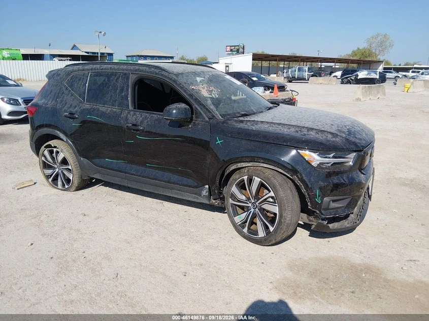 Volvo XC40 Recharge Pure Electric P8