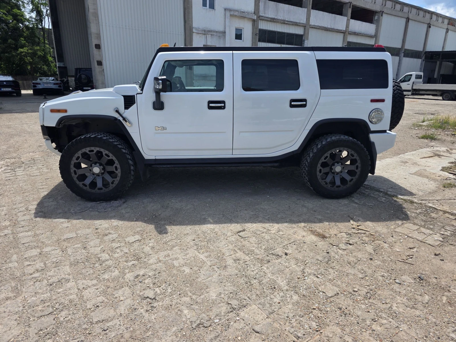 Hummer H2, снимка 2 - Автомобили и джипове - 56433356