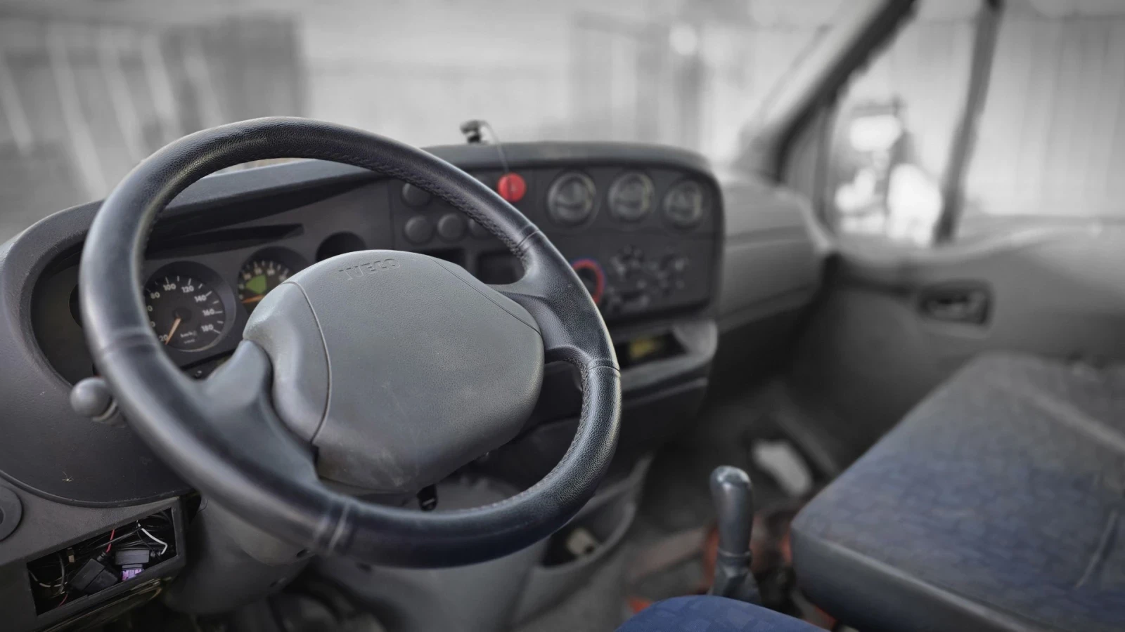 Iveco 35c13 2.3 jtd 3стр самосвал ново шаси, снимка 14 - Бусове и автобуси - 53758780