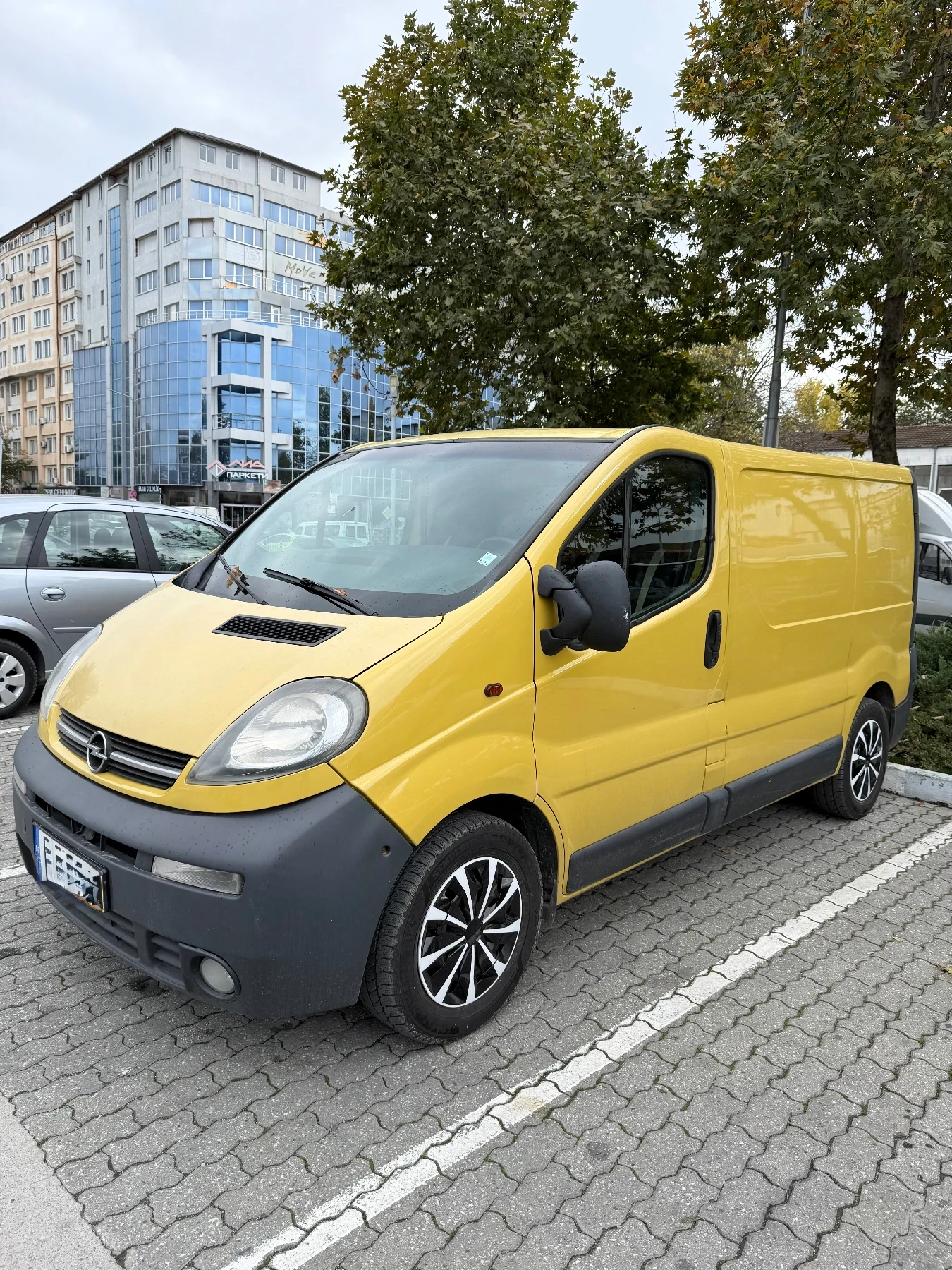 Opel Vivaro 12345
