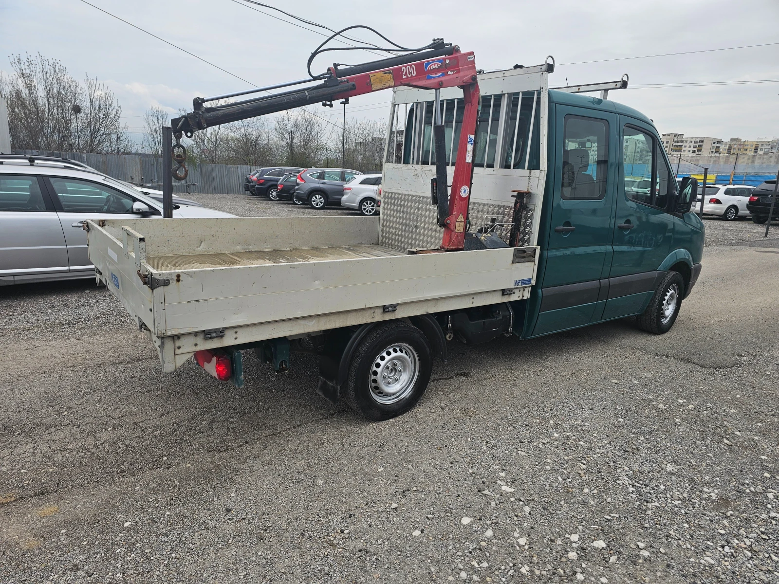 VW Crafter 2.5tdi+ kran, снимка 4 - Бусове и автобуси - 54218619