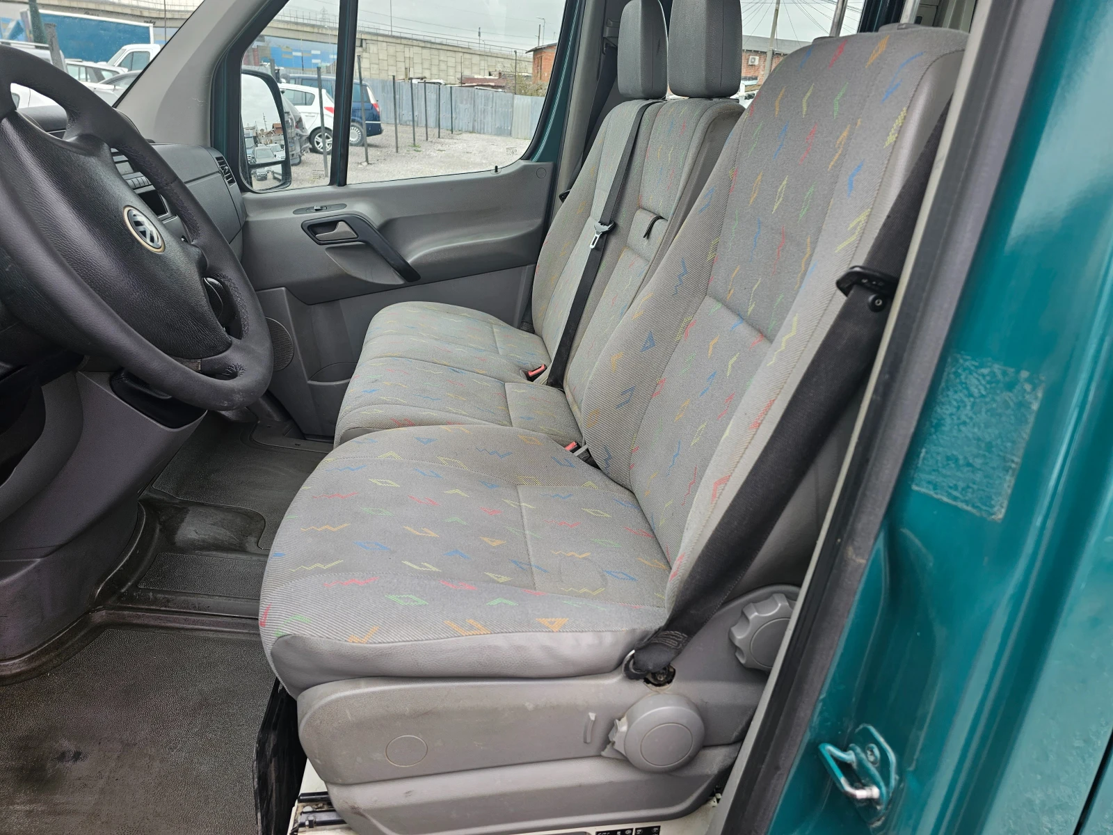 VW Crafter 2.5tdi+ kran, снимка 7 - Бусове и автобуси - 54218619