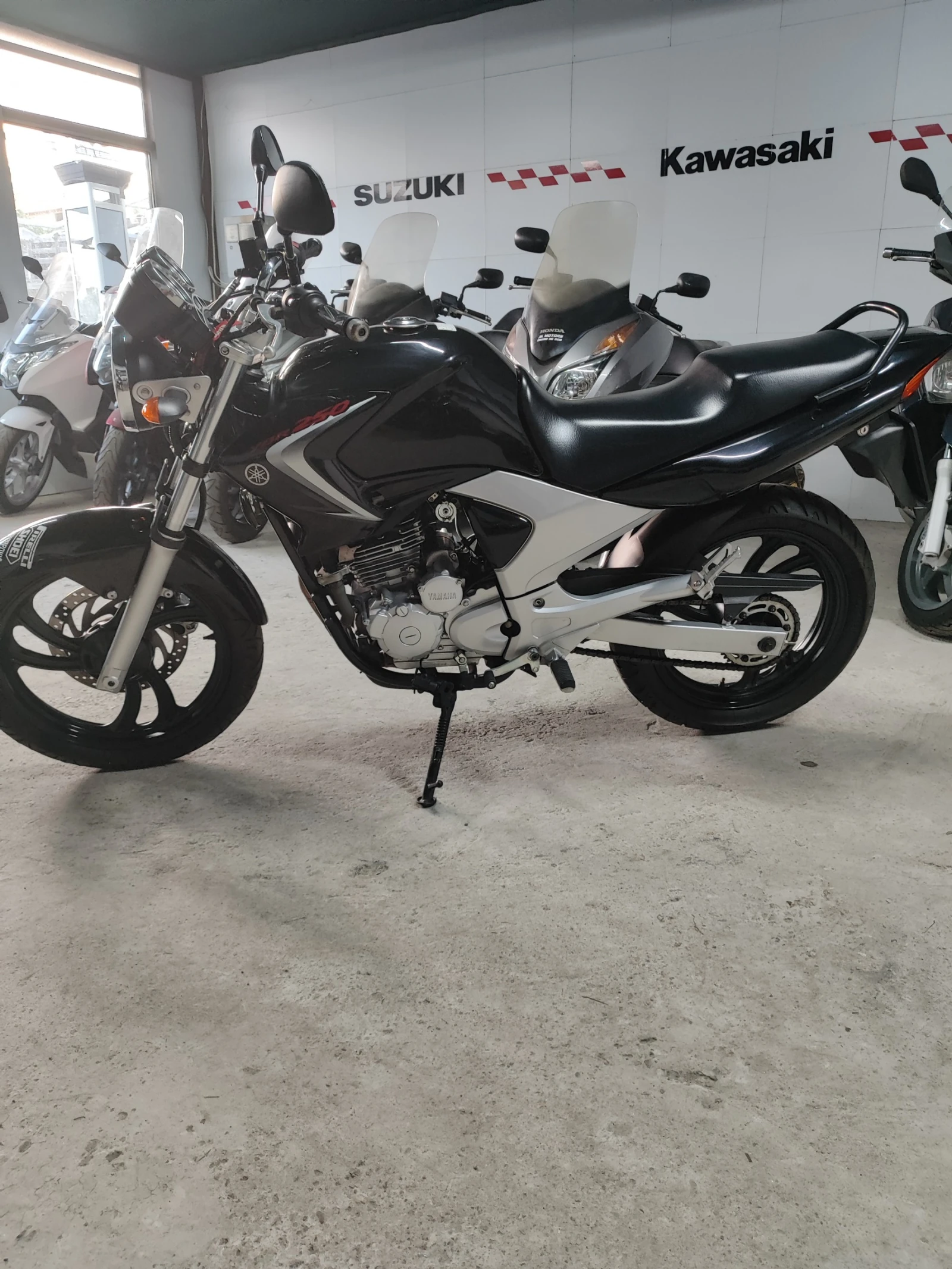 Yamaha YBR 250i | Mobile.bg � ����������� 4