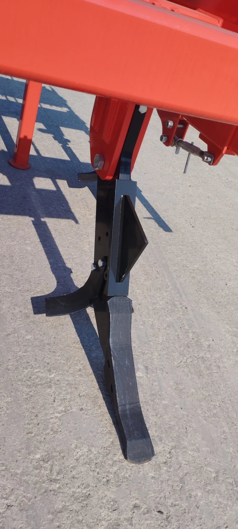 Продълбочител Друга марка Maschio-Gaspardo, модел Artiglio 400/9, снимка 4 - Селскостопанска техника - 50972688