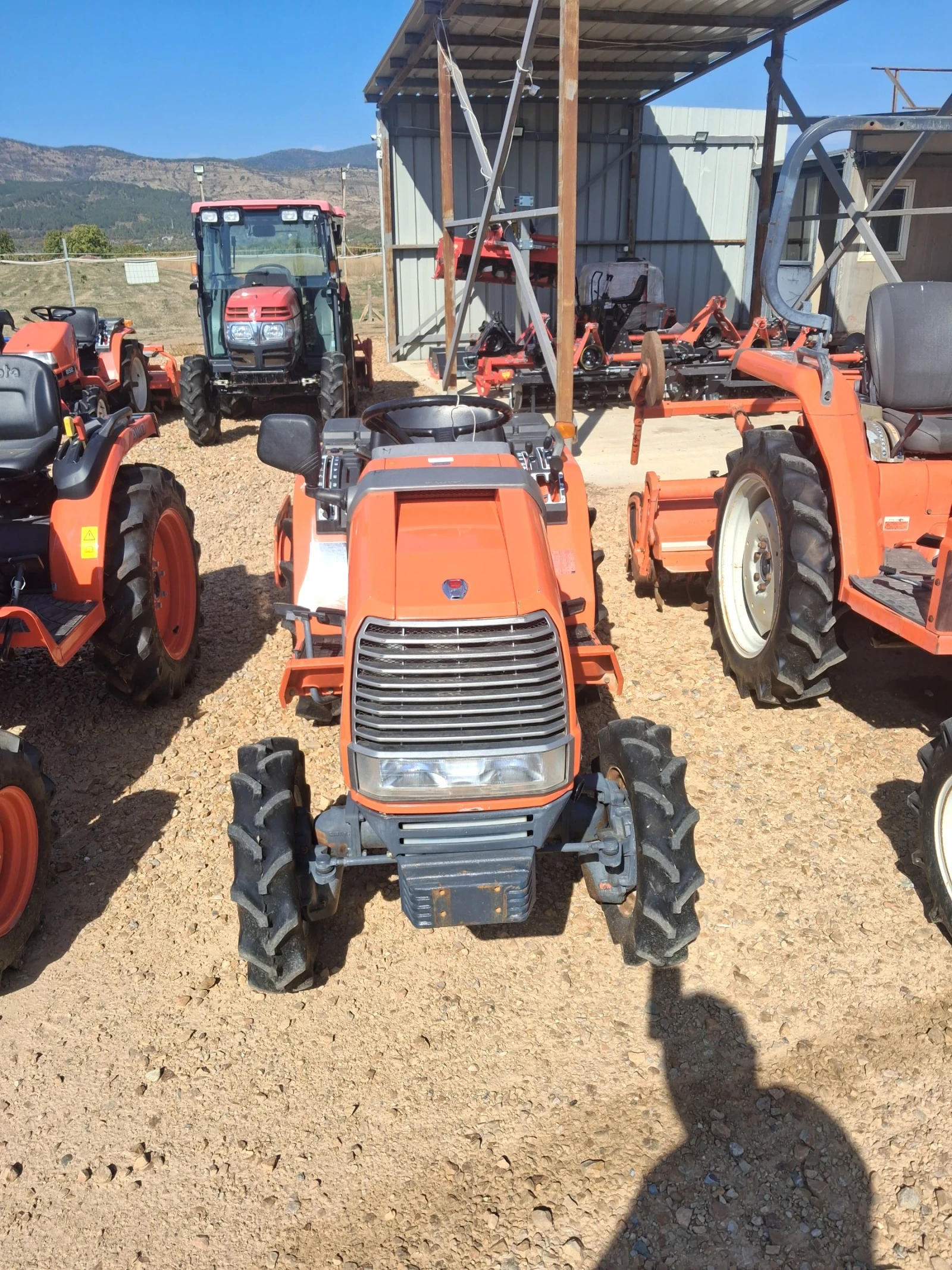 Трактор Kubota СКАЙТРАК, снимка 2 - Селскостопанска техника - 56373236