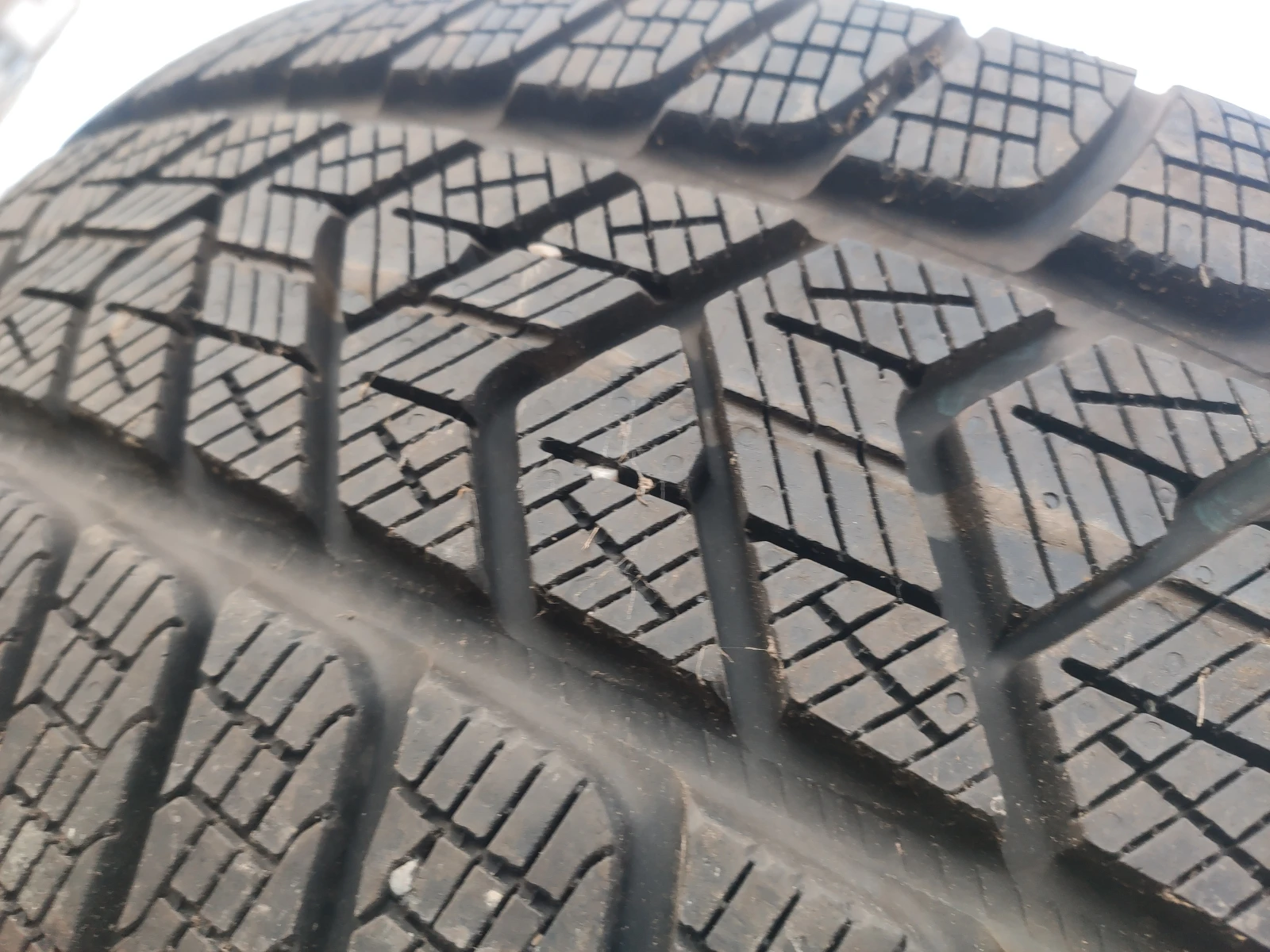 ���� 235/60R18 | Mobile.bg � ����������� 6