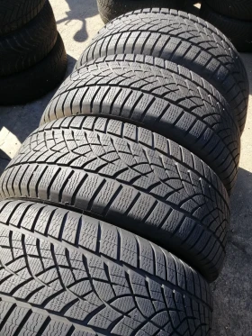 Гуми Зимни 245/55R17, снимка 3 - Гуми и джанти - 47386084