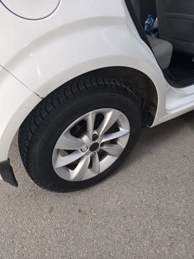 Chevrolet Aveo 2011, снимка 4