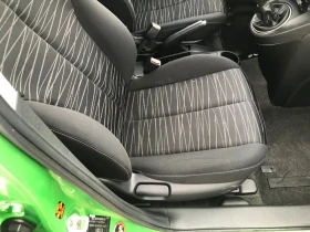 Mazda 2 1.3I GERMANY , снимка 7