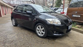 Toyota Auris, снимка 1