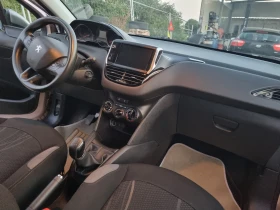 Peugeot 208 1.4i ESKLUZIVE , снимка 9
