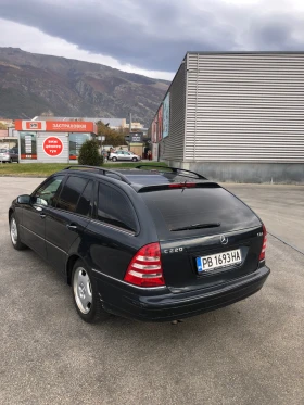 Mercedes-Benz C 220, снимка 4