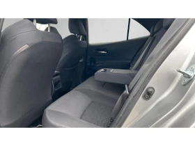 Toyota Corolla 1.8 HSD A/T, Месечна вноска от 222   | Auto.bg — изображение 12