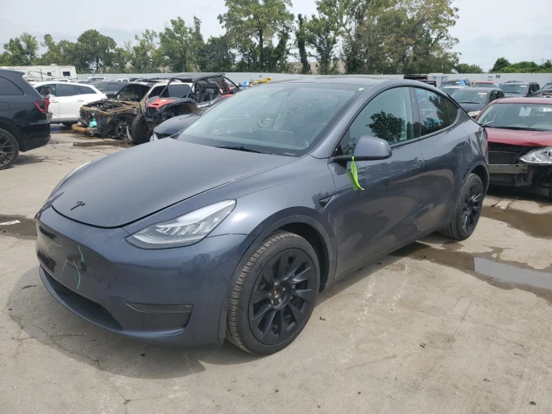 Tesla Model Y Long Range AWD, снимка 1 - Автомобили и джипове - 47304937