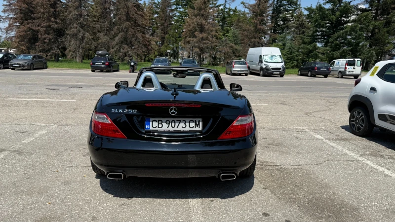 Mercedes-Benz SLK 250 AMG, снимка 8 - Автомобили и джипове - 52877920