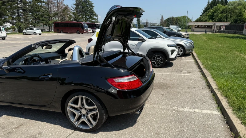 Mercedes-Benz SLK 250 AMG, снимка 14 - Автомобили и джипове - 52877920